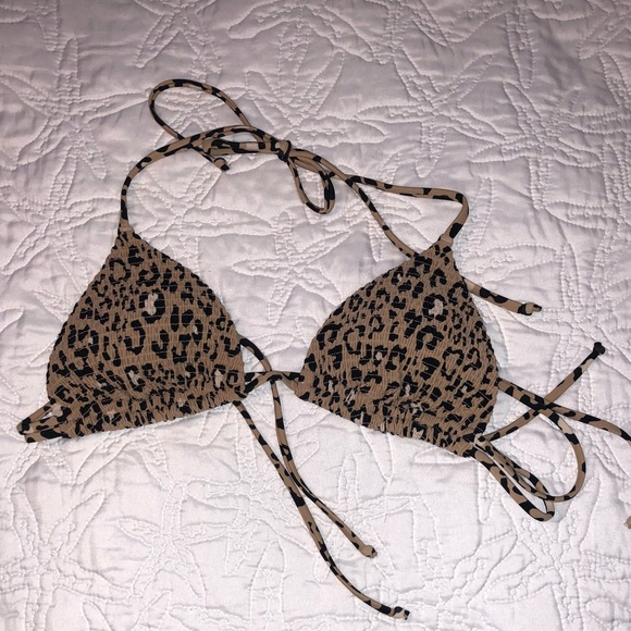 hollister cheetah swimsuit